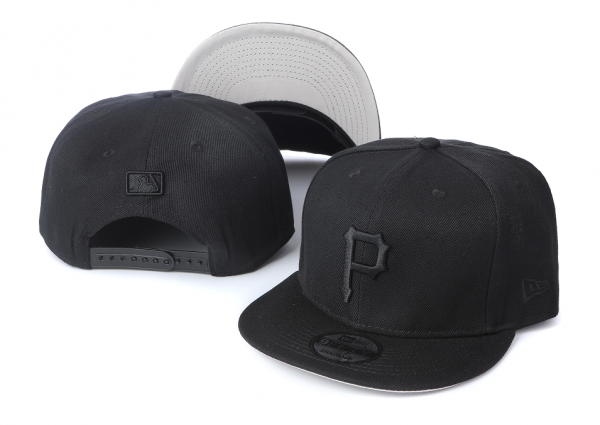 Pittsburgh Pirates Black Cap